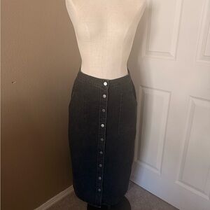 Lulu's Charcoal Button-Front Pencil Skirt